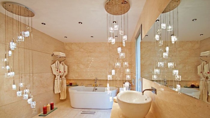 Crystal Bathrooms - Luxury Bathtubs that Continue to Inspire Modern Bathroom Designs